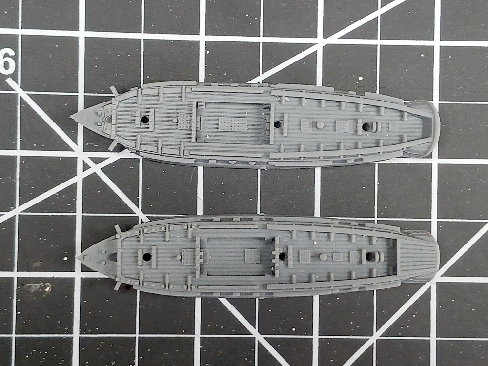 1:700 Resin Printed Frigate, Virginie, French version (top) and British version