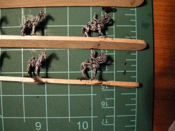 Cavalry primed and dry-brushed (Plank Road, 10mm)
